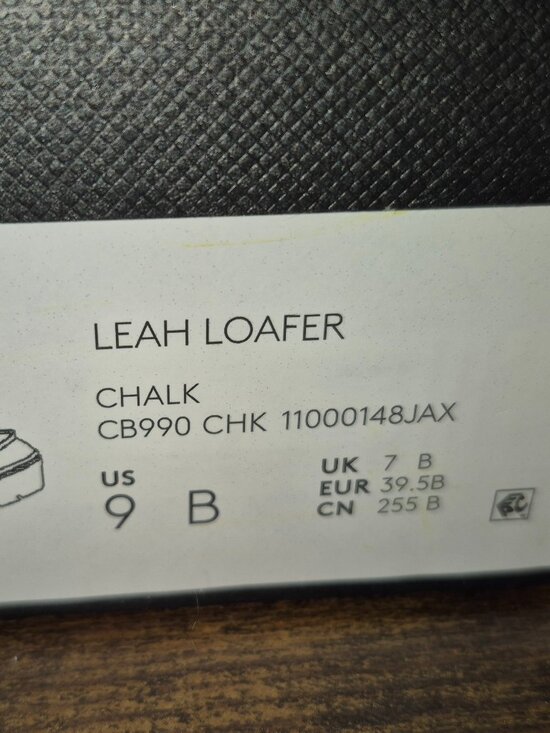 NWB Cream Coach - Leah notched sole loafers (9) - Picture 6 of 8